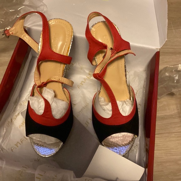 Stiletto heel sandal, brand, new, worn one time